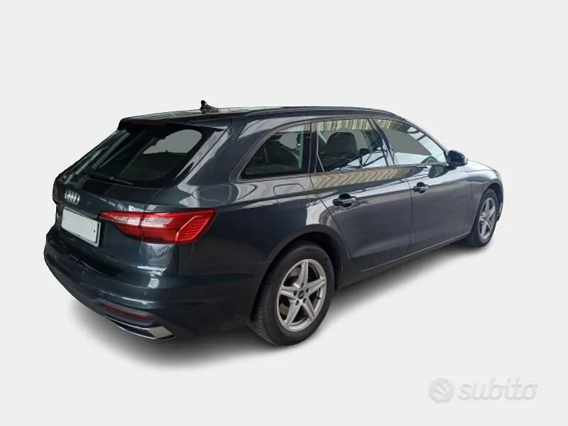 Audi A4 Avant 2021 photo 4