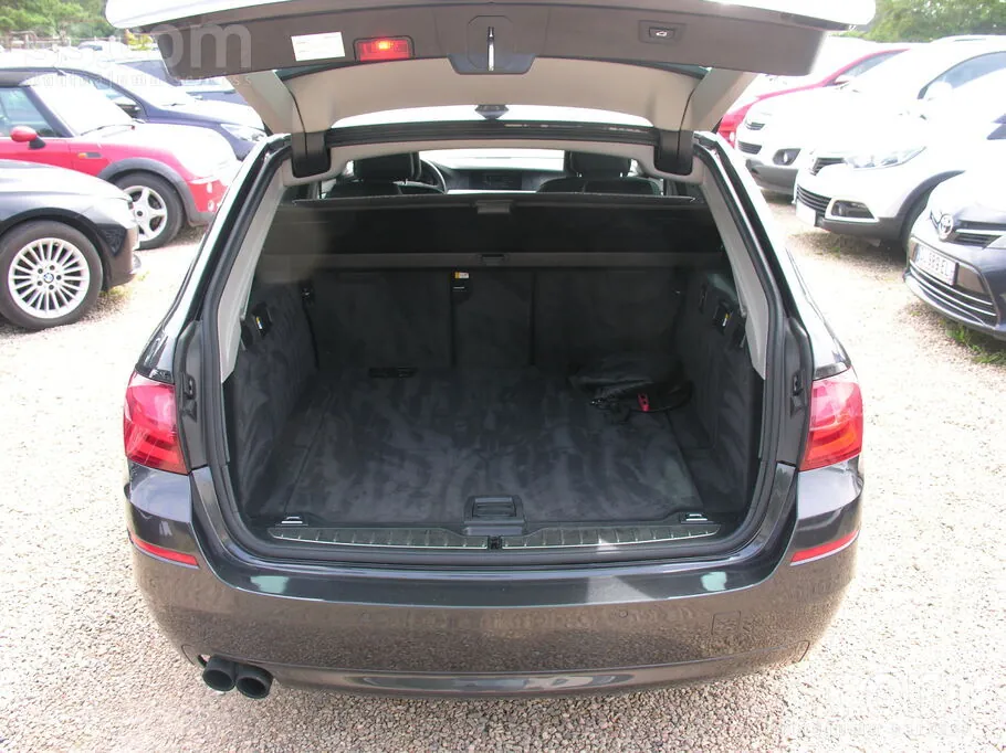 BMW 5 Series 2012 photo 5