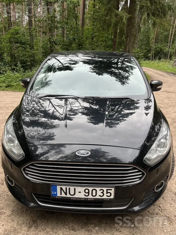 Ford S-Max