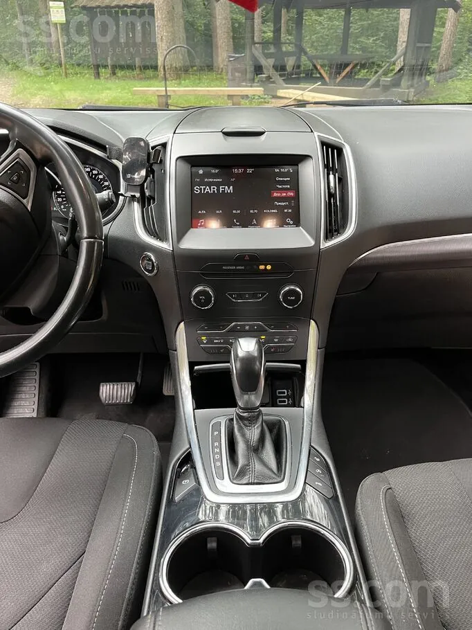 Ford S-Max 2017 photo 4