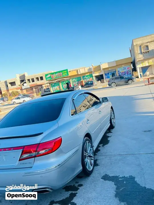 Hyundai Azera 2010 photo 3