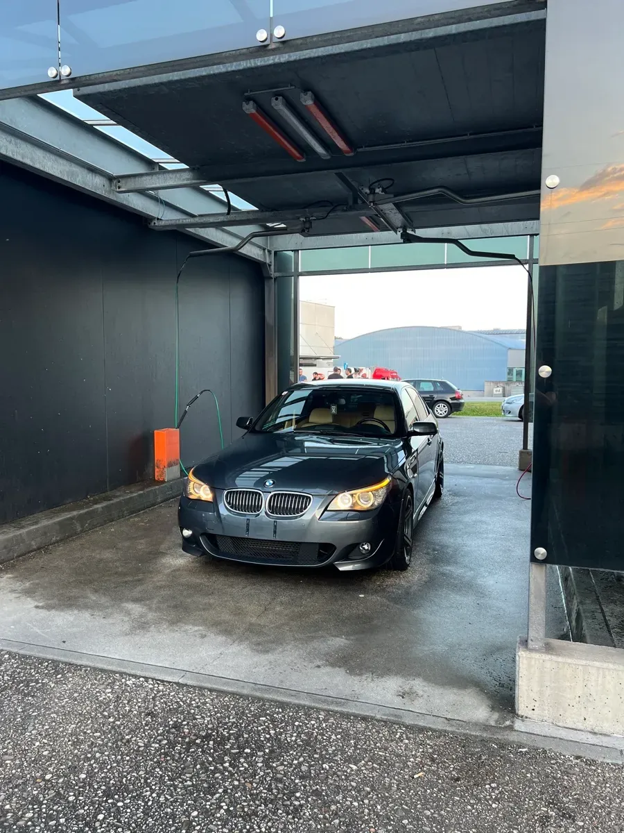 BMW 5 Series 2008 photo 3