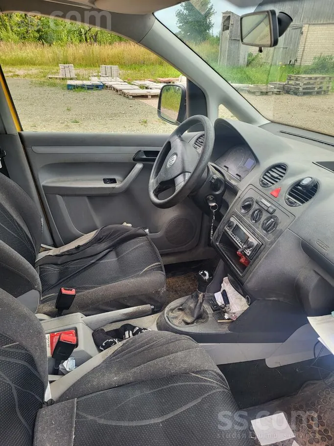 Volkswagen Caddy 2009 photo 3