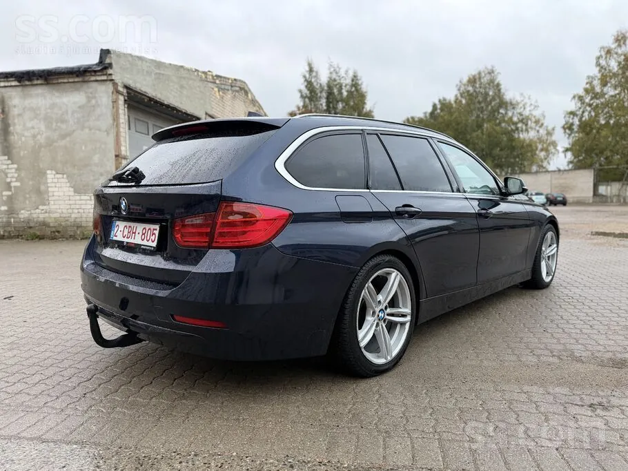 BMW 318 2013 photo 5