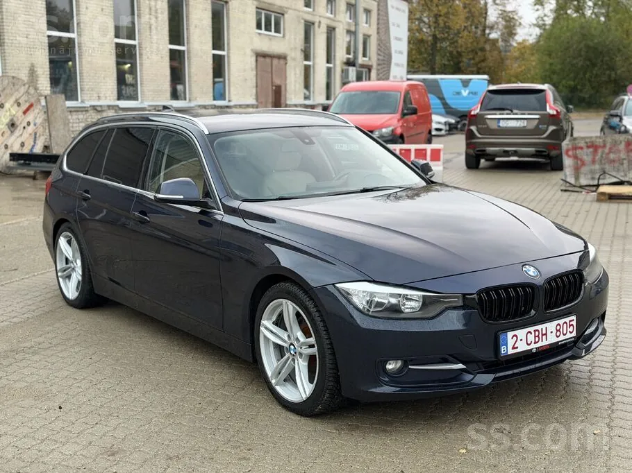 BMW 318 2013 photo 3