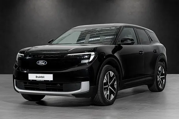 Ford Explorer 2025 photo 2