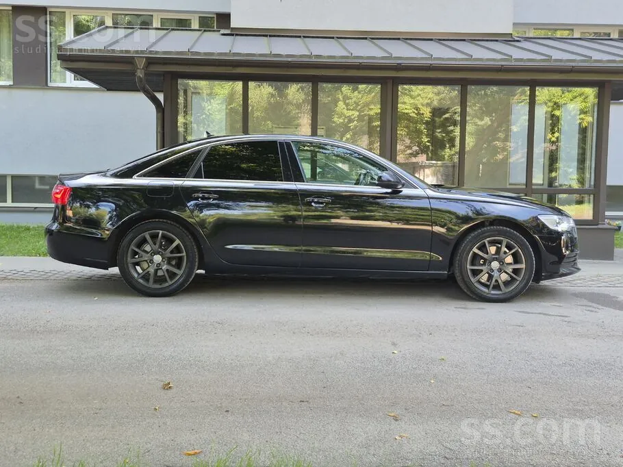 Audi A6 2012 photo 5