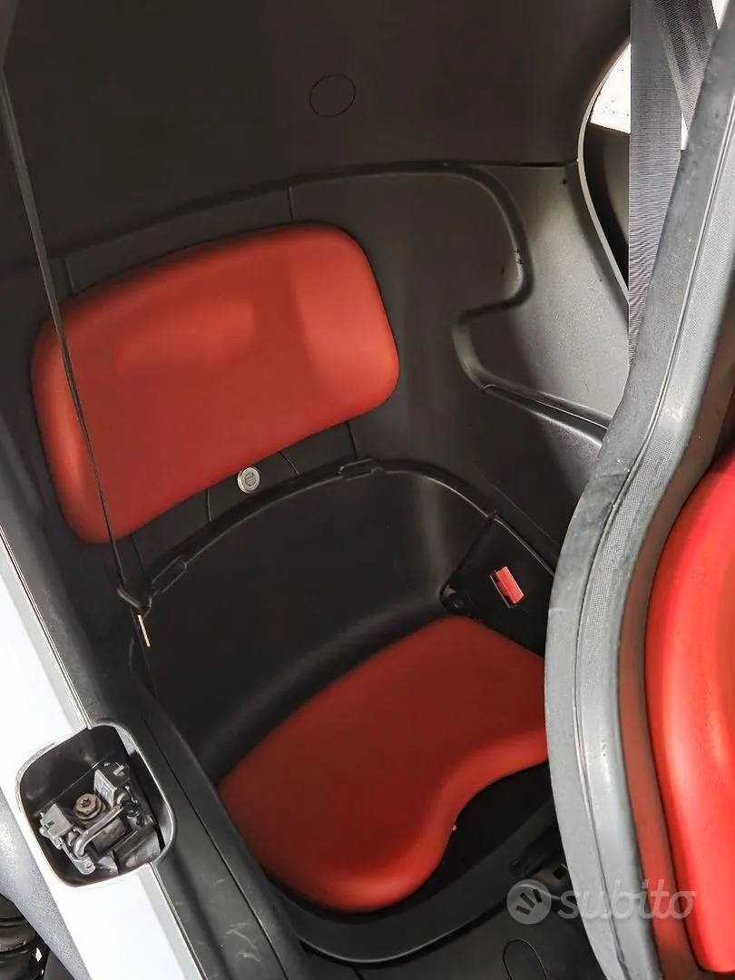 Renault Twizy 2016 photo 2