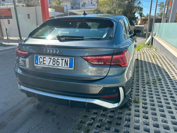 Audi Q3 2021 photo 4