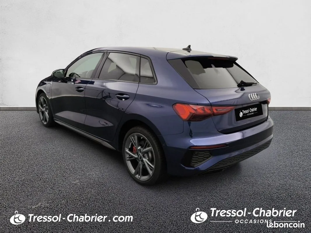 Audi A3 2023 photo 3