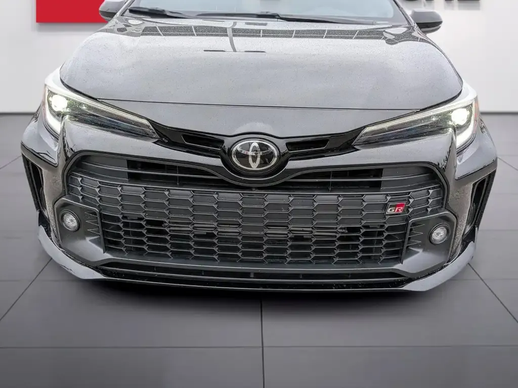 Toyota Gr Corolla 2023 photo 2