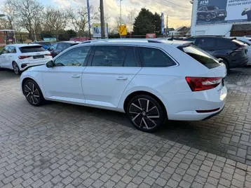 Skoda Superb 2021 photo 3