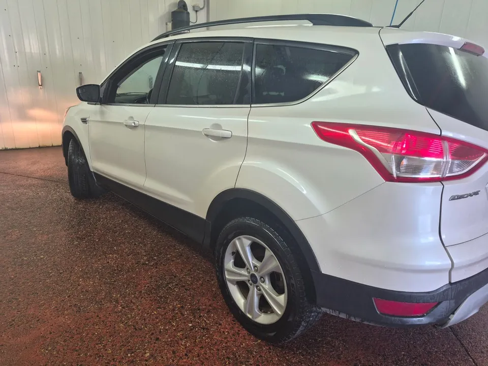 Ford Escape 2014 photo 4