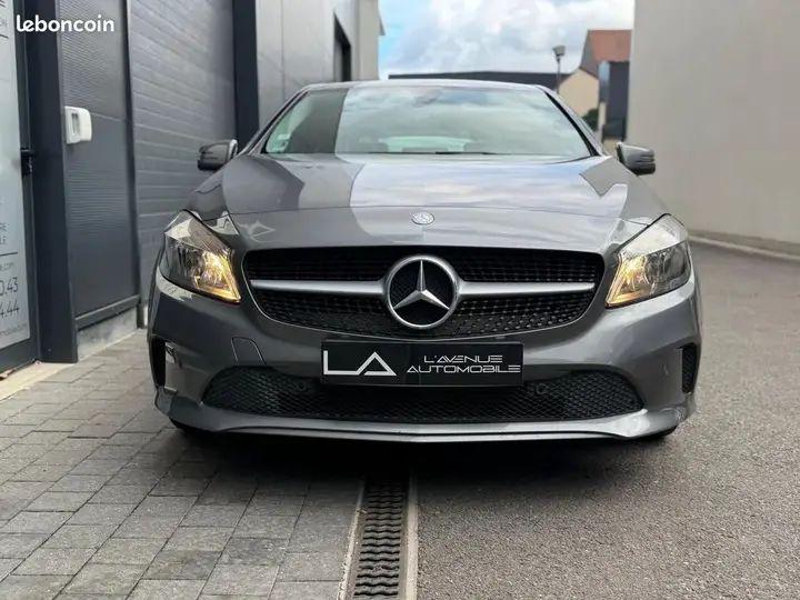 Mercedes-Benz A-Class 2016 photo 3