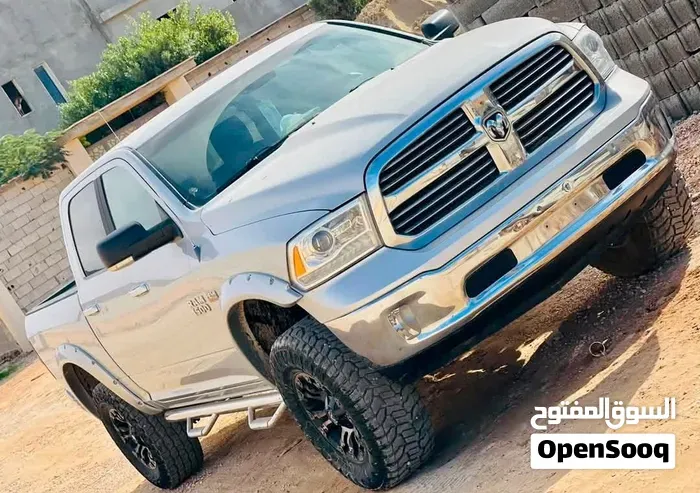 Dodge Ram Laramie