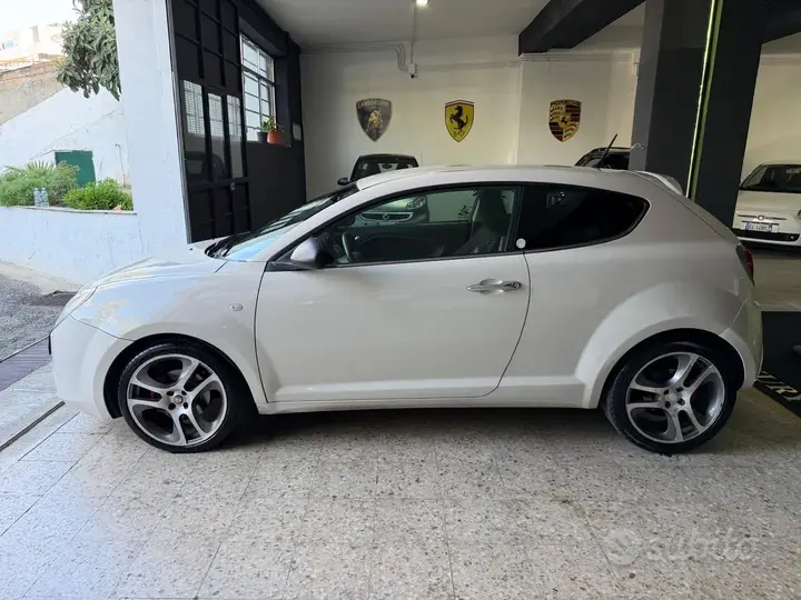 Alfa Romeo Mito 2010 photo 4