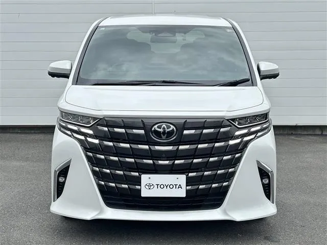 Toyota Alphard Z 2023 photo 5