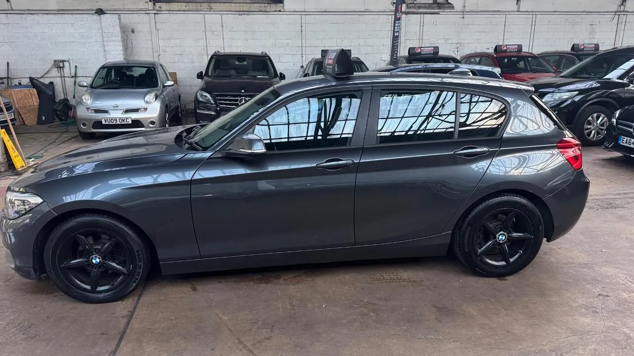 BMW 1 Series 2015 photo 3