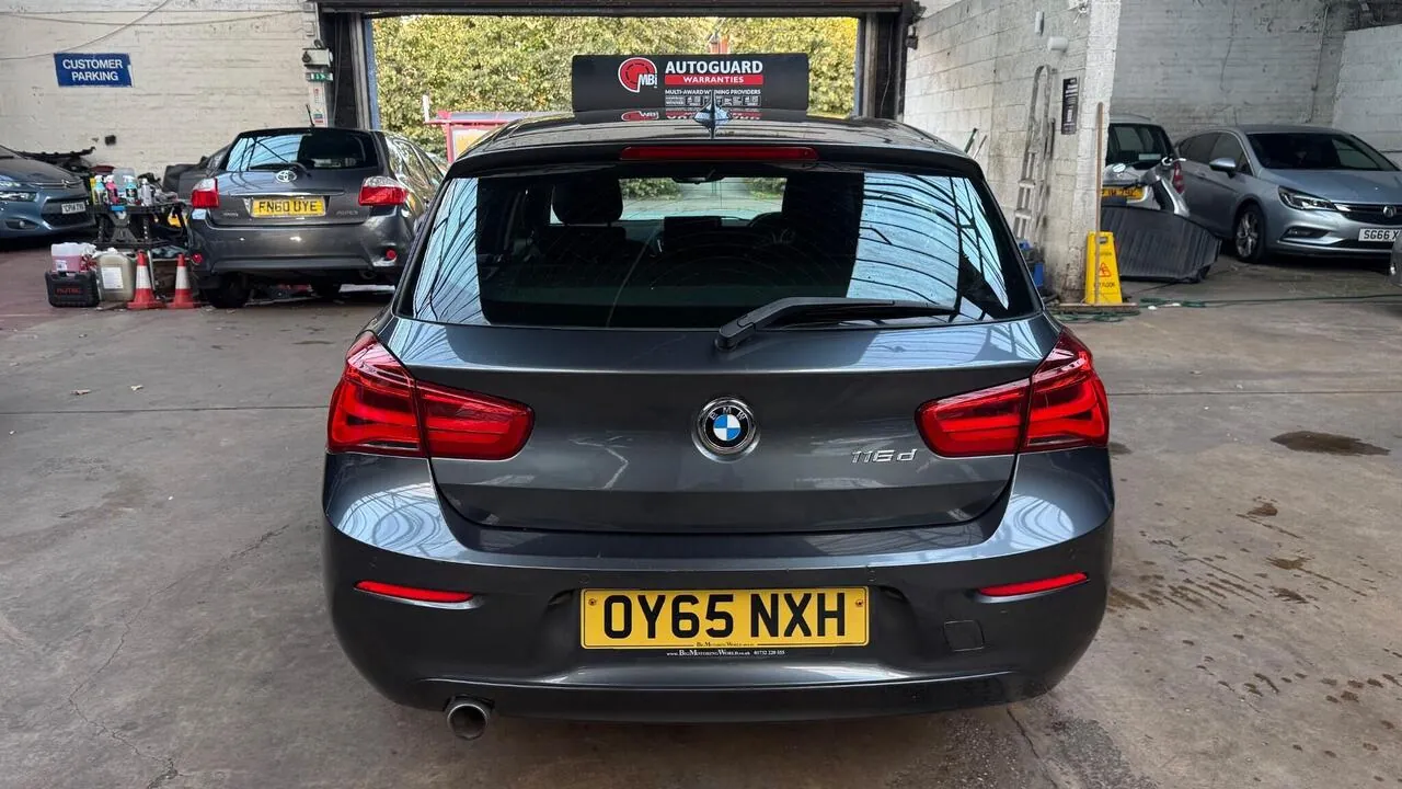 BMW 1 Series 2015 photo 5