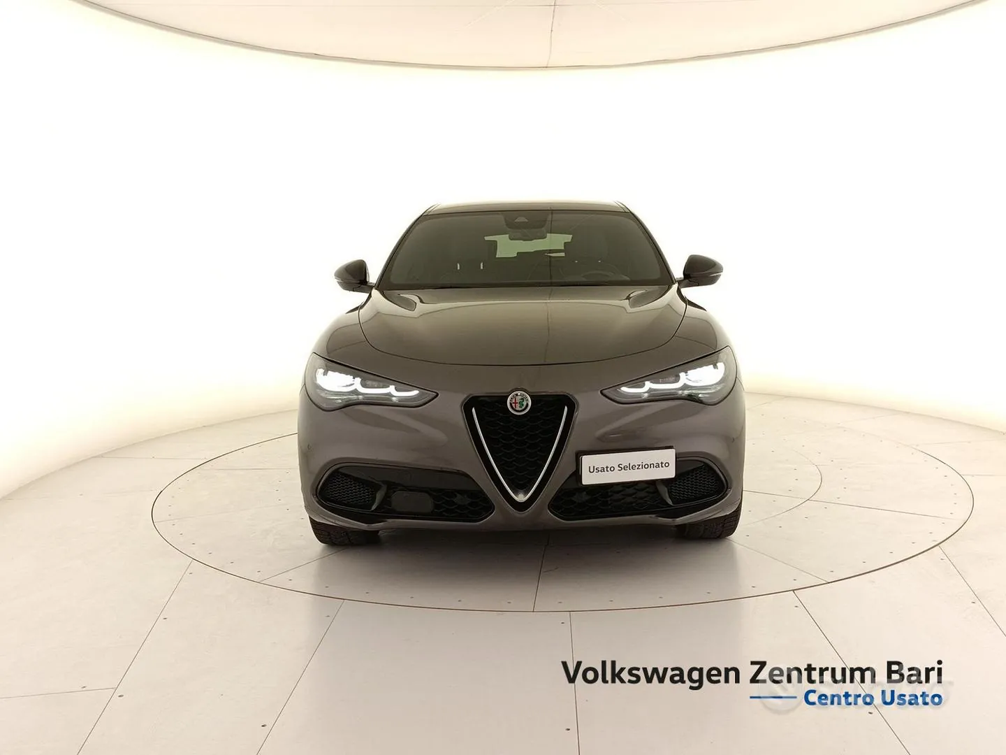 Alfa Romeo Stelvio 2023 photo 3