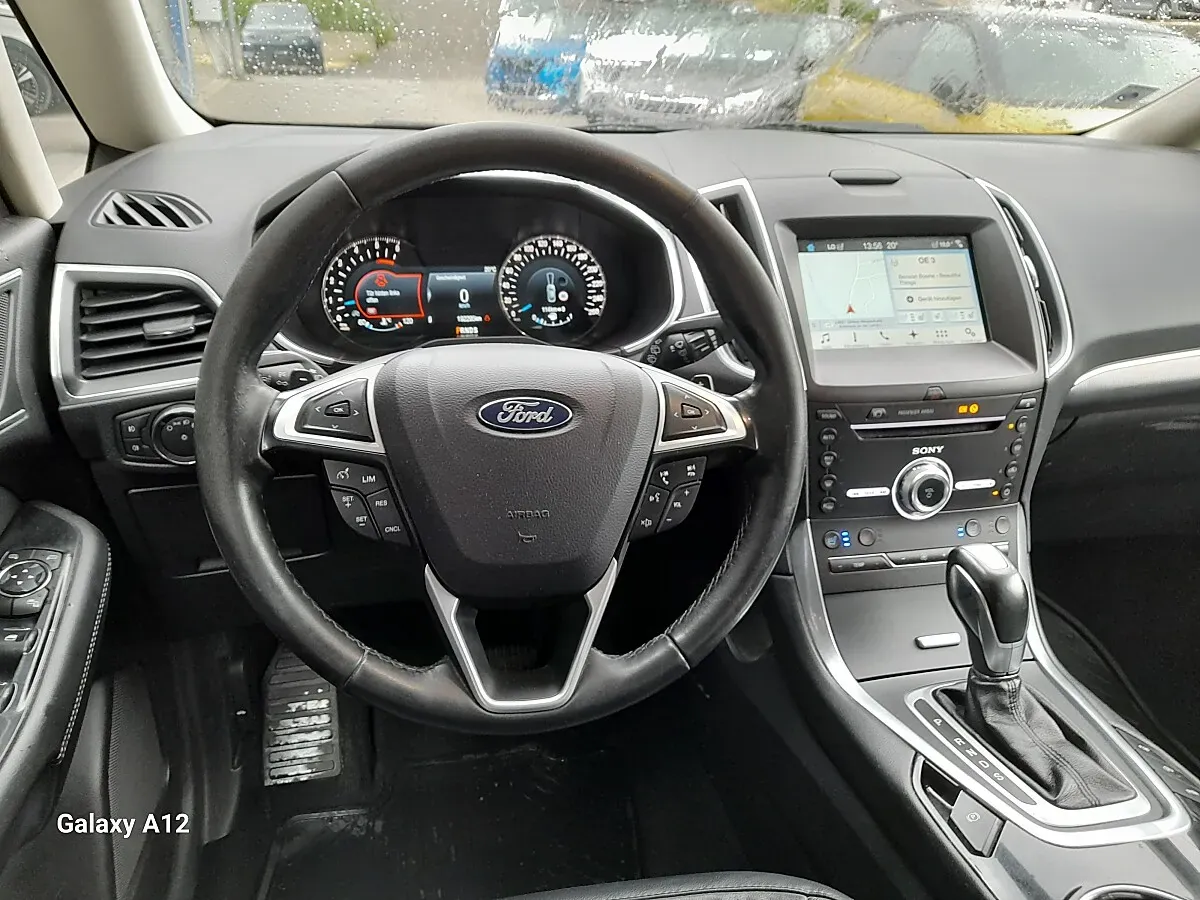 Ford Galaxy 2018 photo 2
