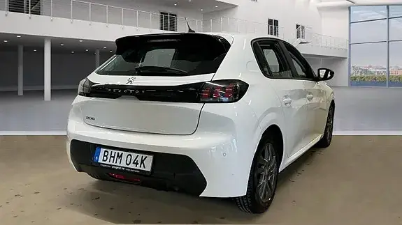 Peugeot 208 2022 photo 3