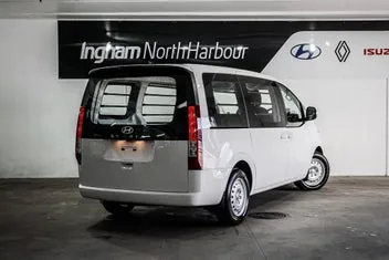 Hyundai Staria Load 2026 photo 4