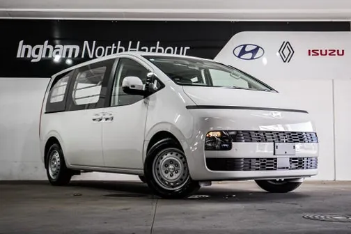 Hyundai Staria Load