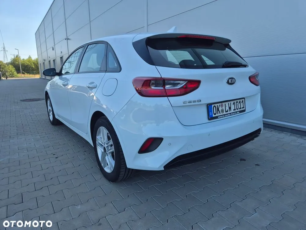 Kia Ceed 2018 photo 3