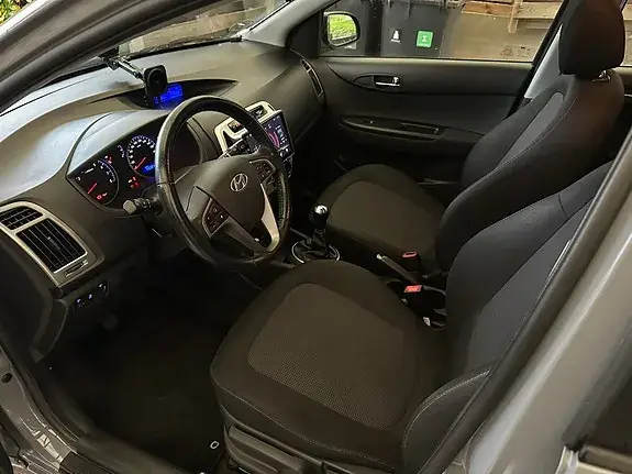 Hyundai I20 2014 photo 4