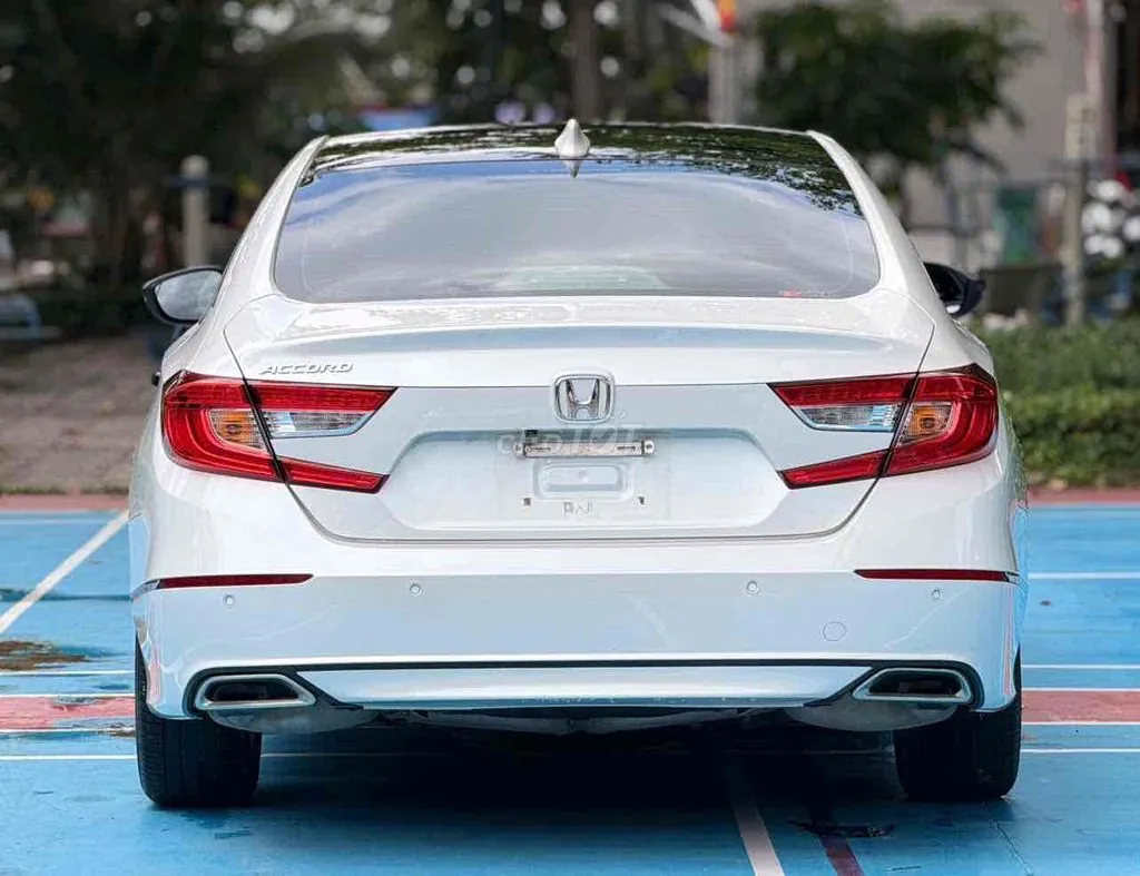Honda Accord 2021 photo 2