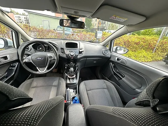 Ford Fiesta 2016 photo 5