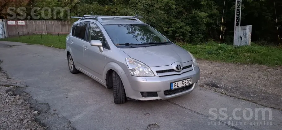 Toyota Corolla Verso 2007 photo 2