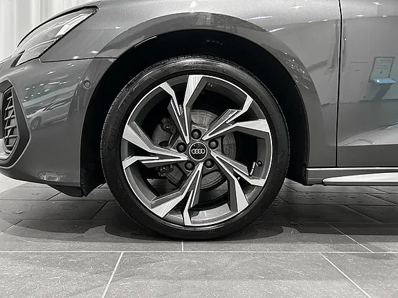 Audi A3 2025 photo 5