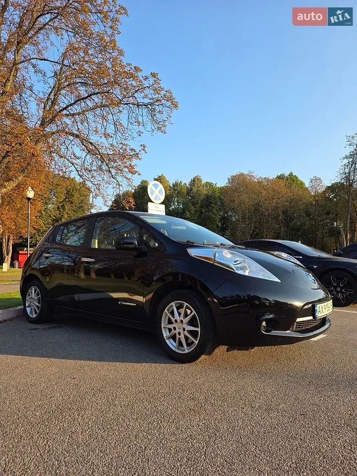 Nissan Leaf 2014 photo 3
