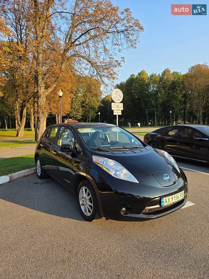 Nissan Leaf 2014 photo 4