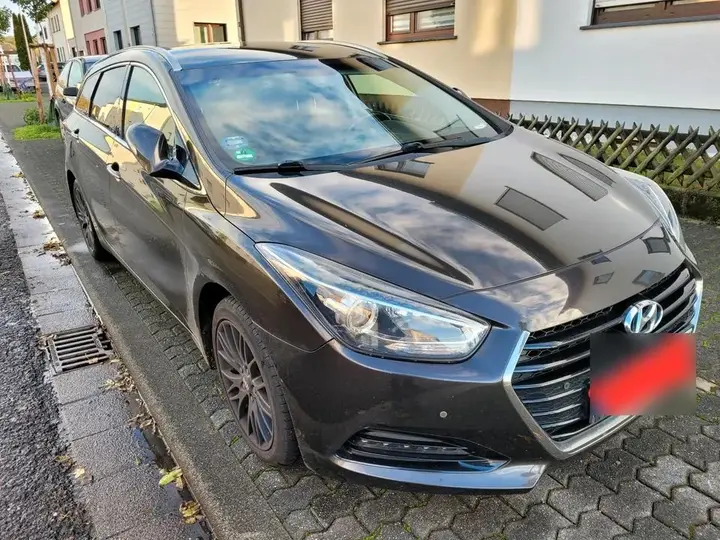 Hyundai I40