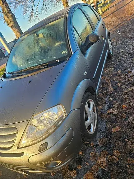 Citroen C3 2008 photo 2