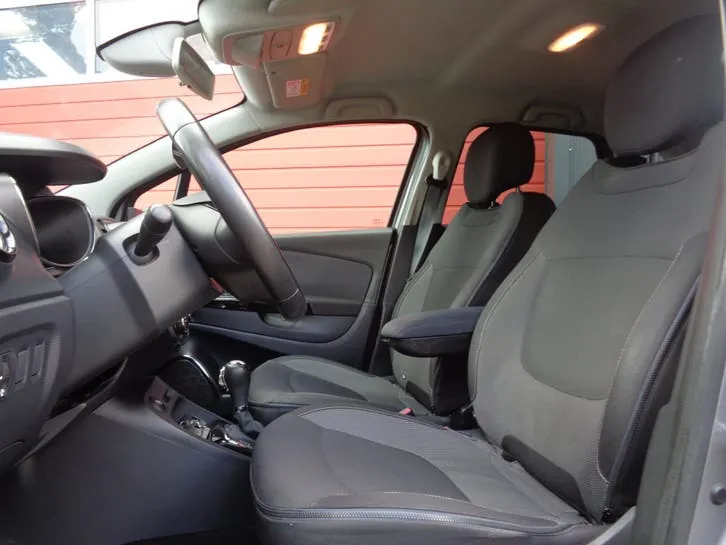 Renault Captur 2015 photo 2