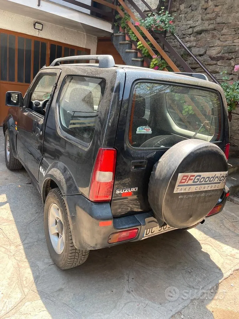 Suzuki Jimny 2006 photo 3