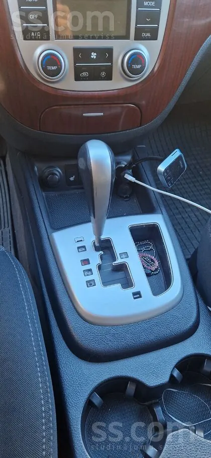 Hyundai Santa Fe 2008 photo 4