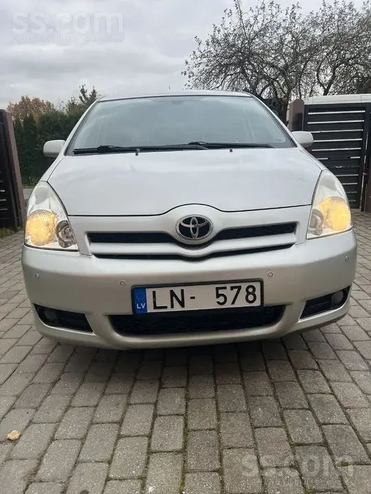 Toyota Corolla Verso 2007 photo 4
