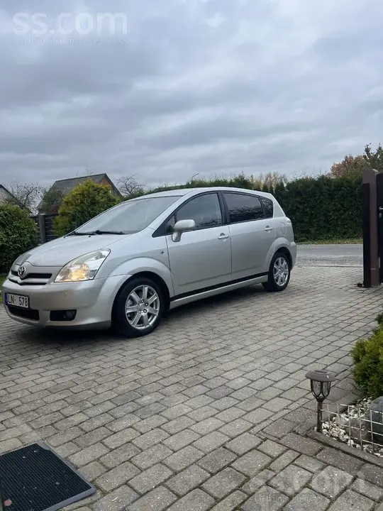 Toyota Corolla Verso