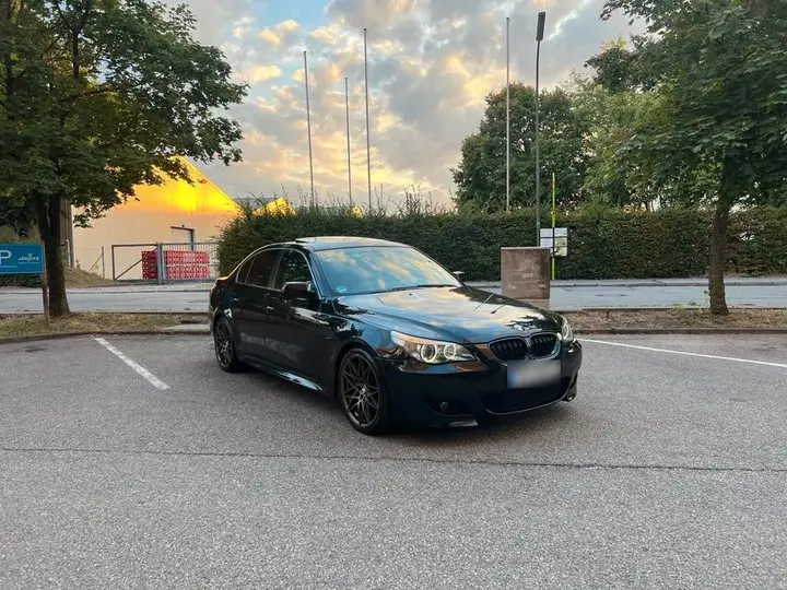 BMW E60