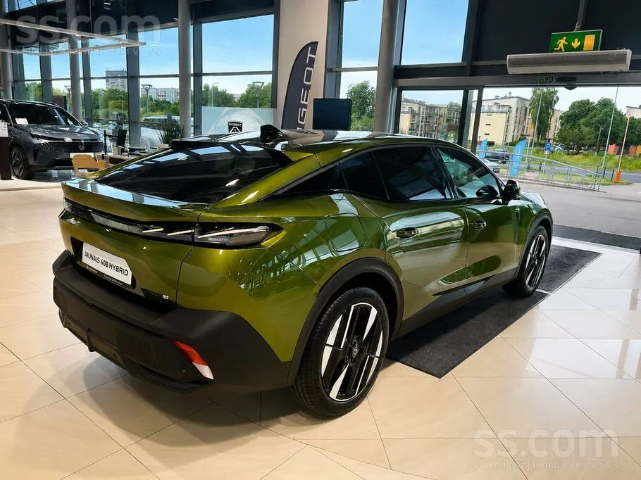 Peugeot 408 2026 photo 5