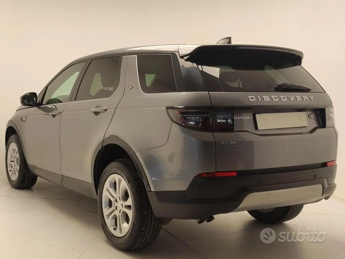 Land Rover Discovery Sport 2021 photo 5