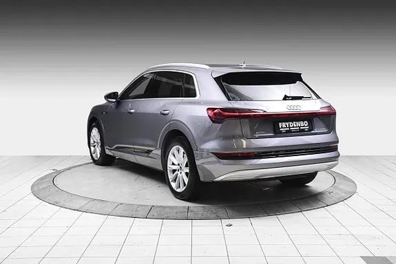 Audi E-Tron 2022 photo 2