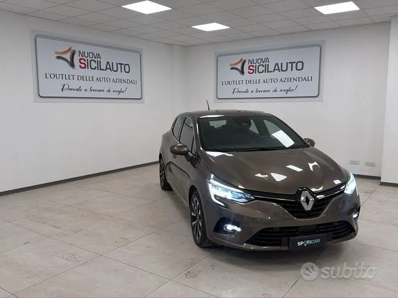 Renault Clio 2020 photo 2