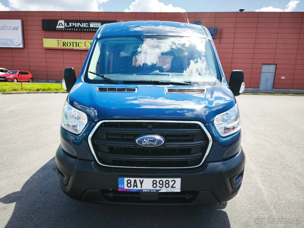 Ford Transit 2022 photo 2