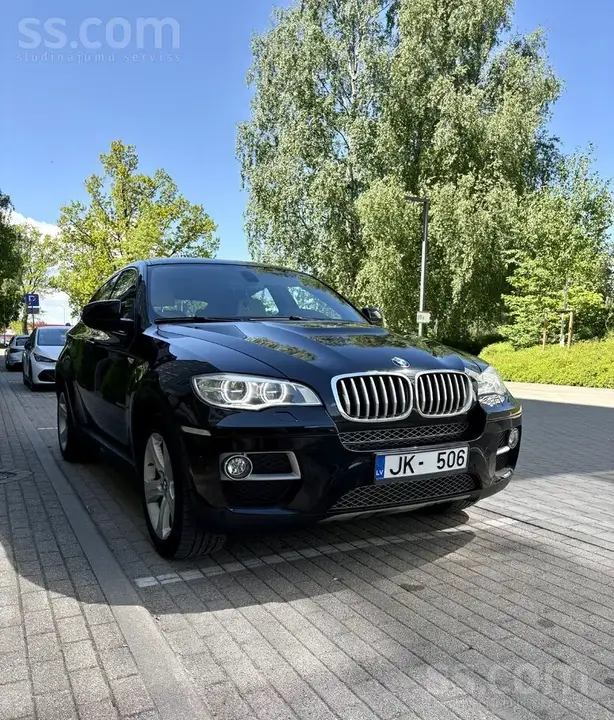BMW X6 2013 photo 2